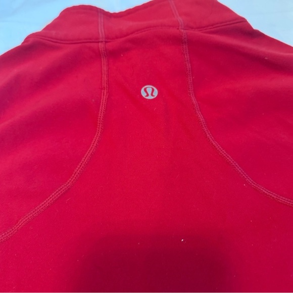 Red Lululemon define jacket - Picture 9 of 9